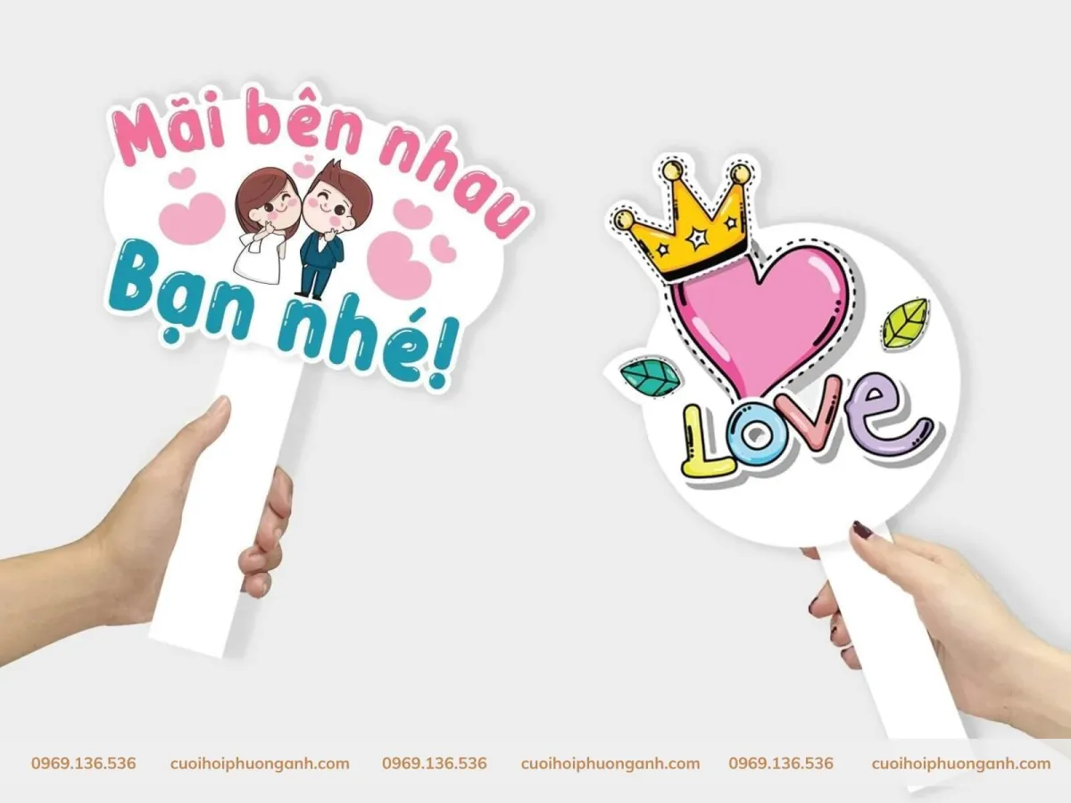 Cách tự thiết kế hashtag cầm tay đám cưới