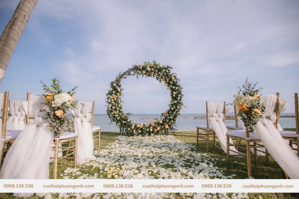 Phương Anh Wedding - Đơn vị cung cấp dịch vụ trang trí tiệc cưới bãi biển uy tín