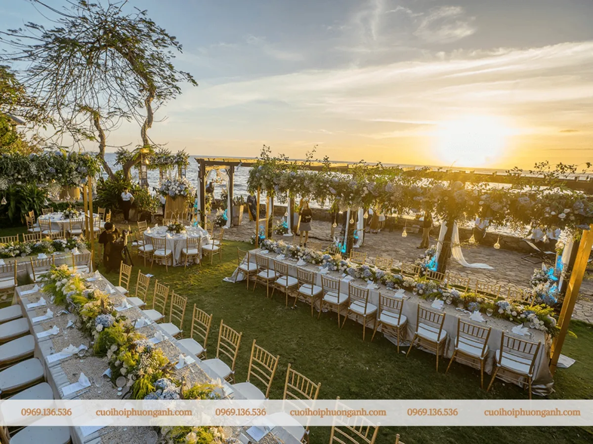 Trang trí đám cưới Resort hạng mục bàn tiệc