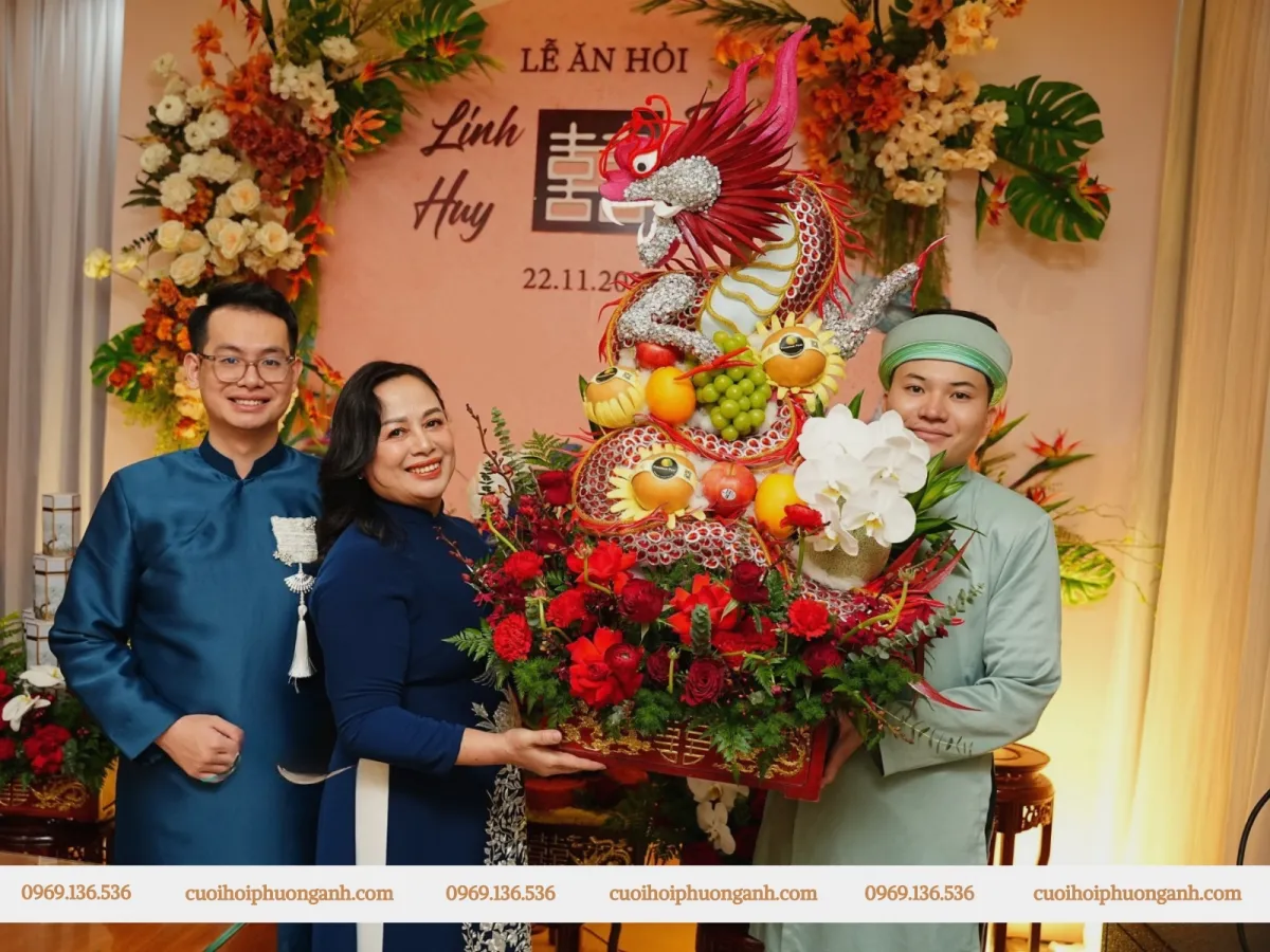 tráp quả ăn hỏi tượng trưng cho hoa thơm quả ngọt - món quà thiên nhiên tạo hóa ban tặng