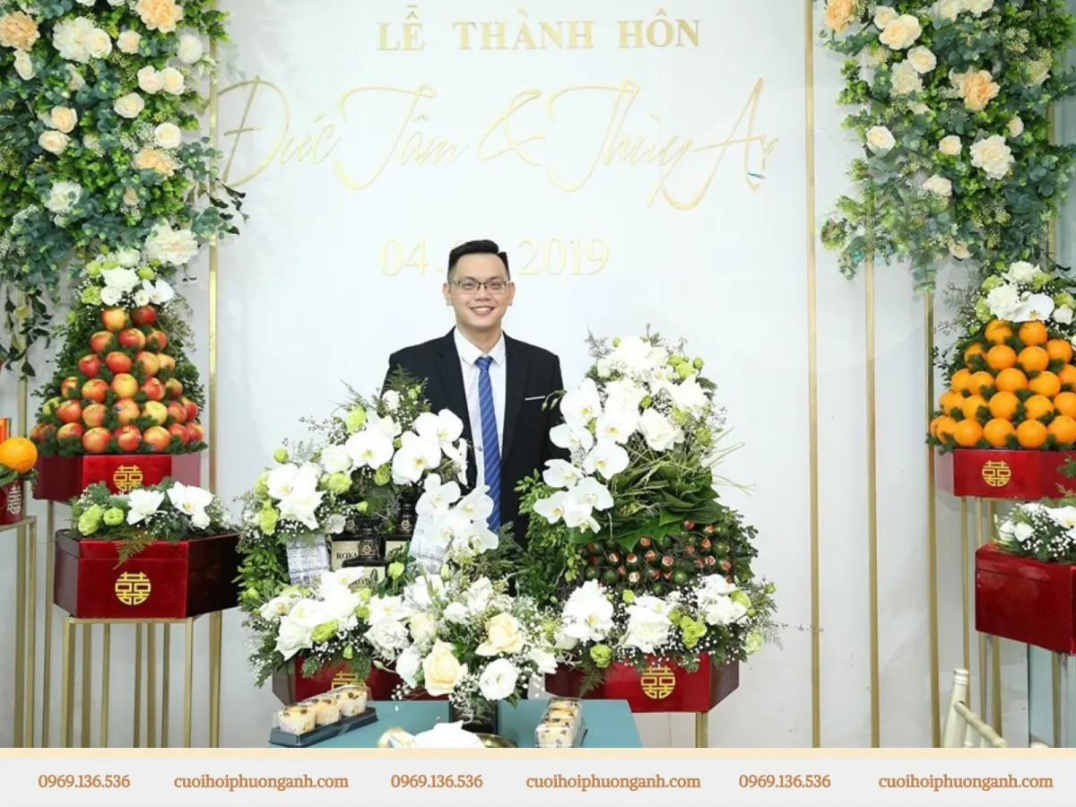 lễ ăn hỏi 9 tráp và trang trí tư gia nhà cô dâu tại Kim Liên, Đống Đa