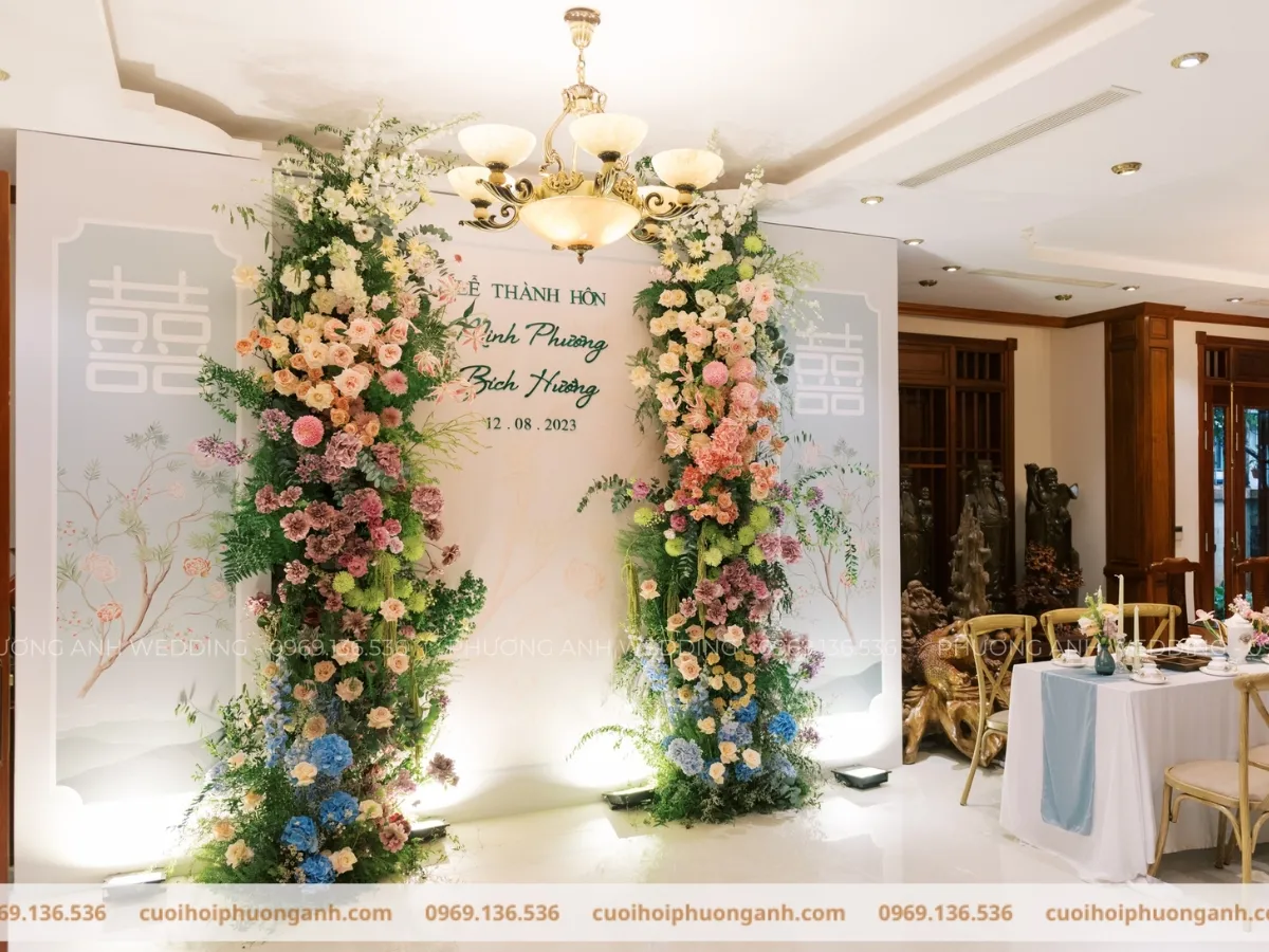 Backdrop đám cưới hoa tươi 1