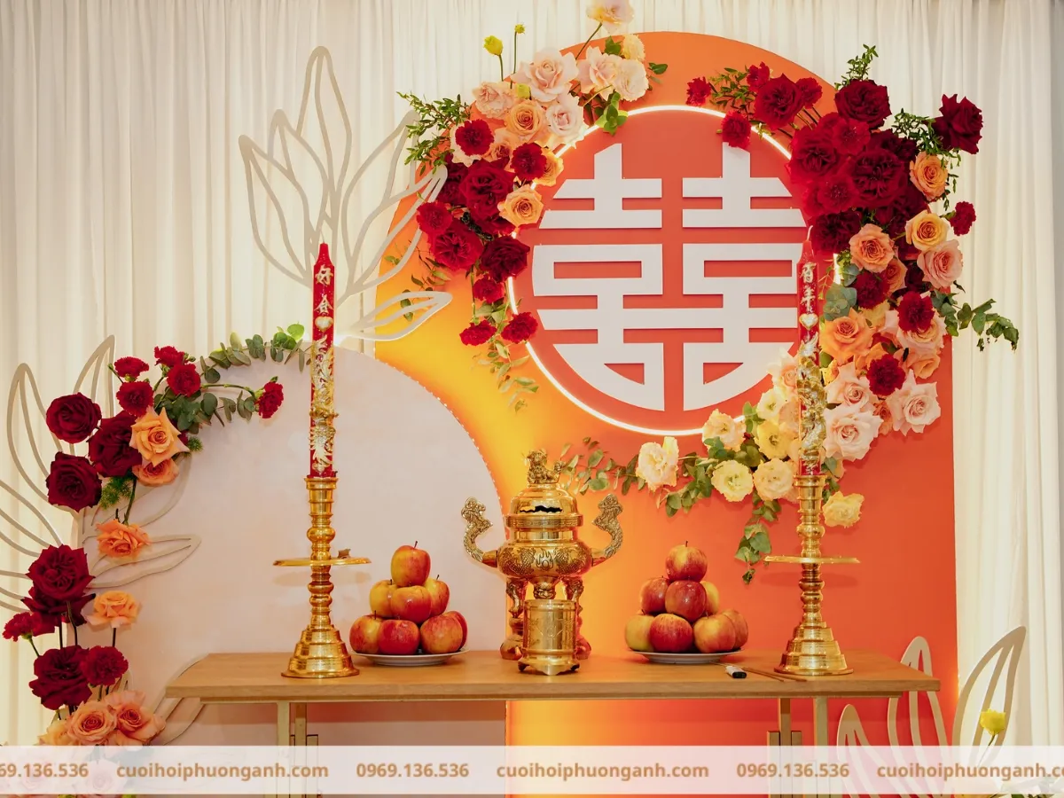 Chữ Hỷ và câu đối bàn thờ gia tiên ngày ăn hỏi