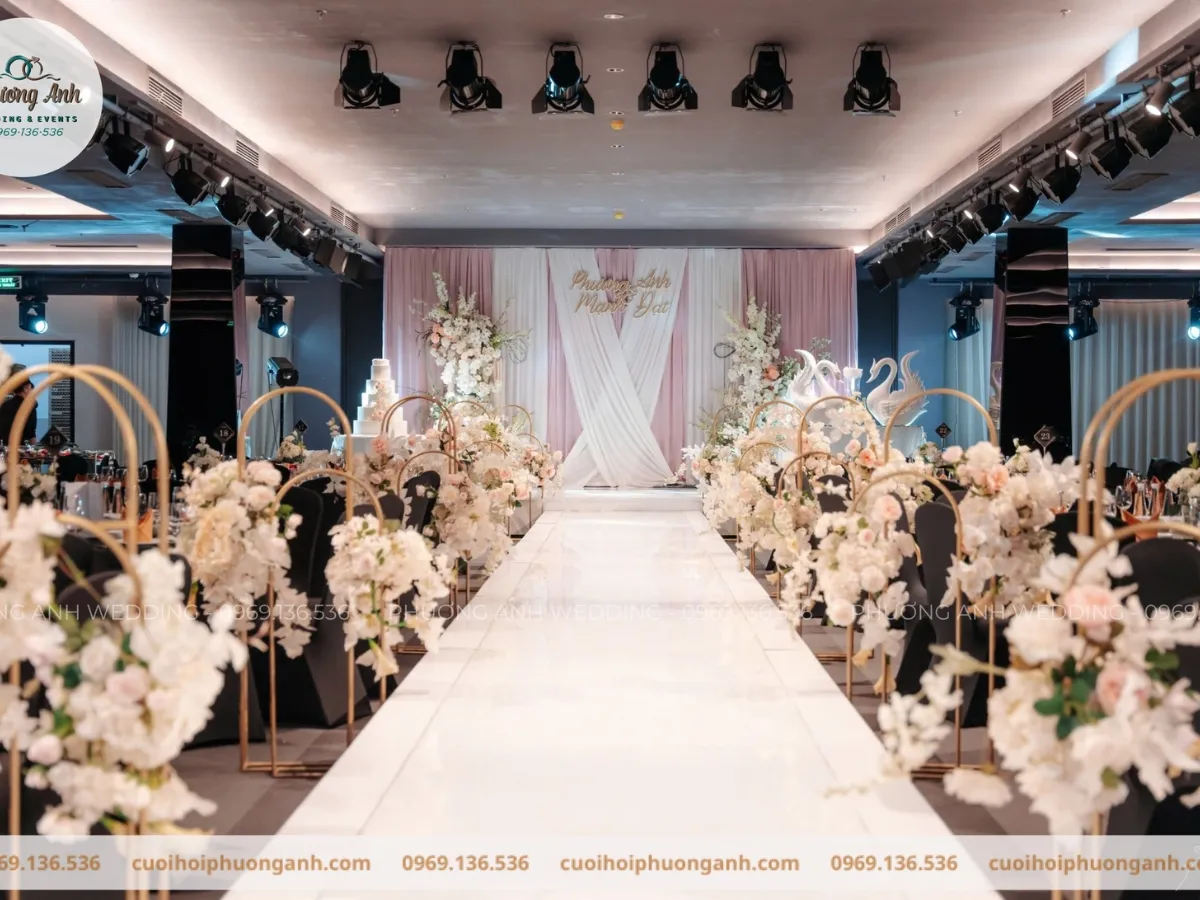 Mẫu trang trí lối đi đám cưới tại Phương Anh Wedding 3