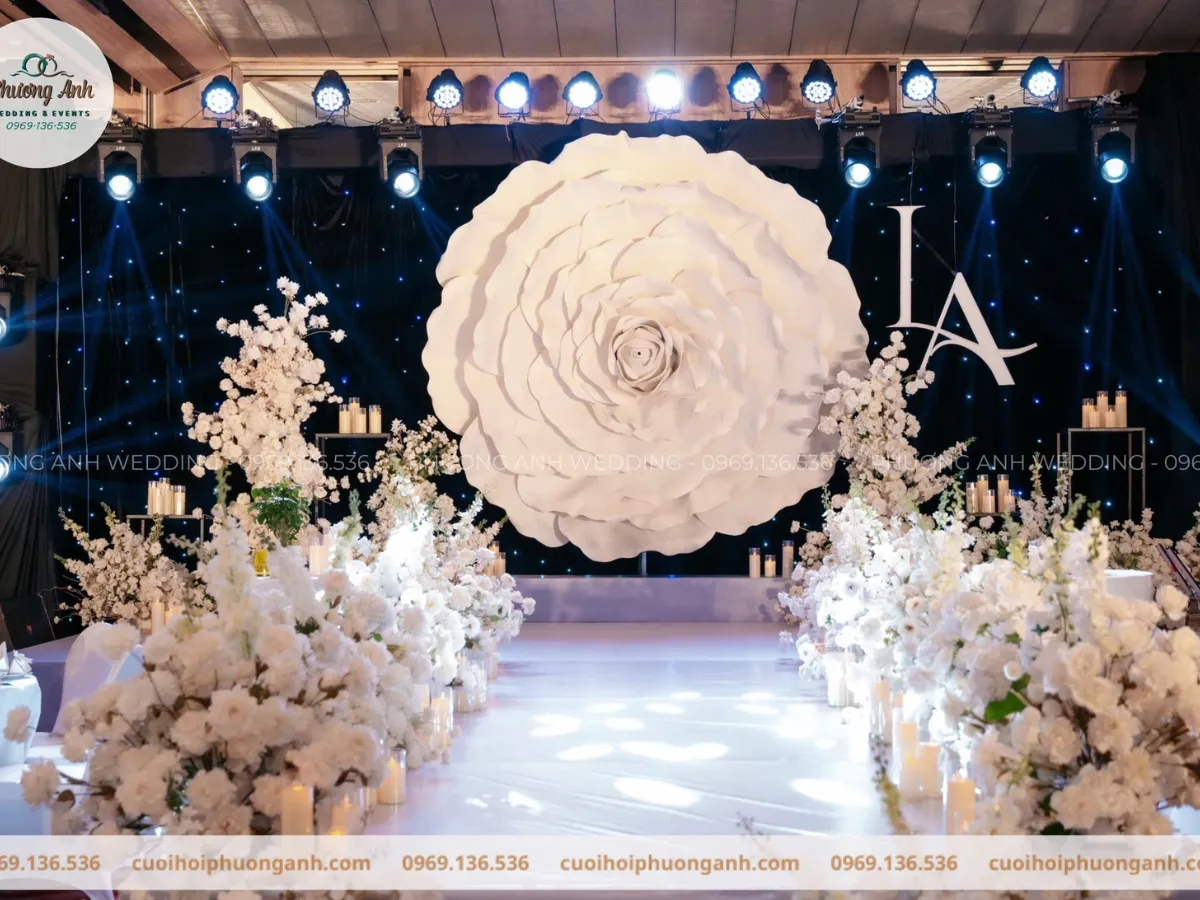 Mẫu trang trí lối đi đám cưới tại Phương Anh Wedding