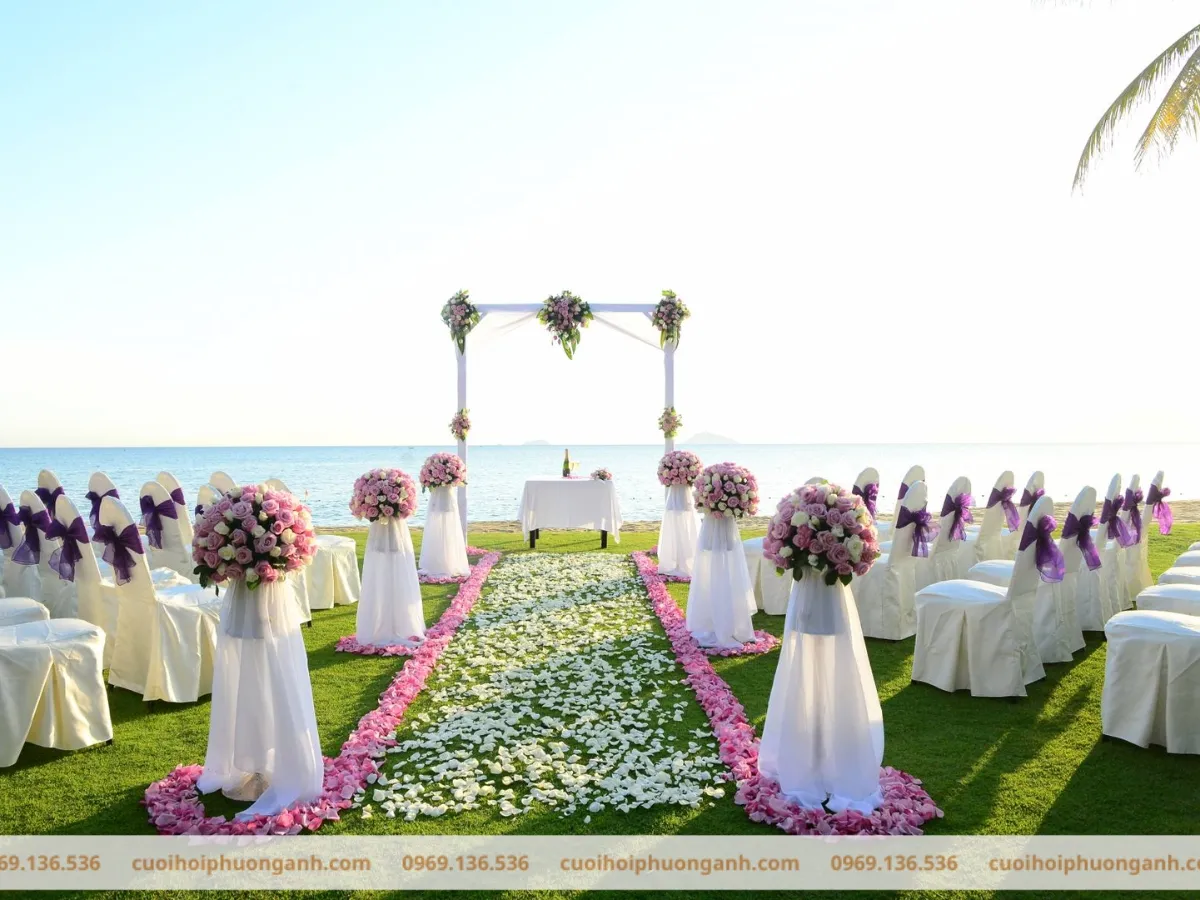 Trang trí lối đi đám cưới bãi biển 1
