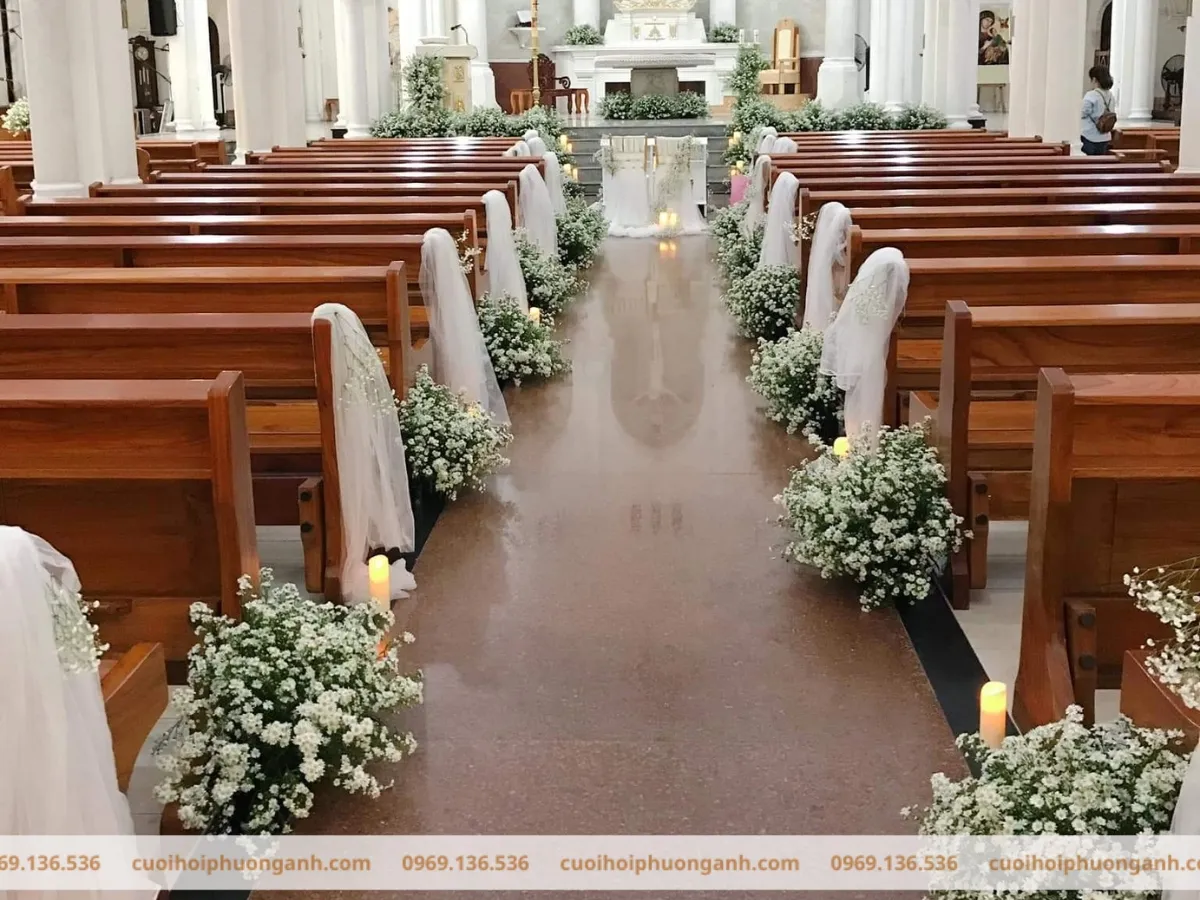 Trang trí lối đi lễ cưới tại nhà thờ 2