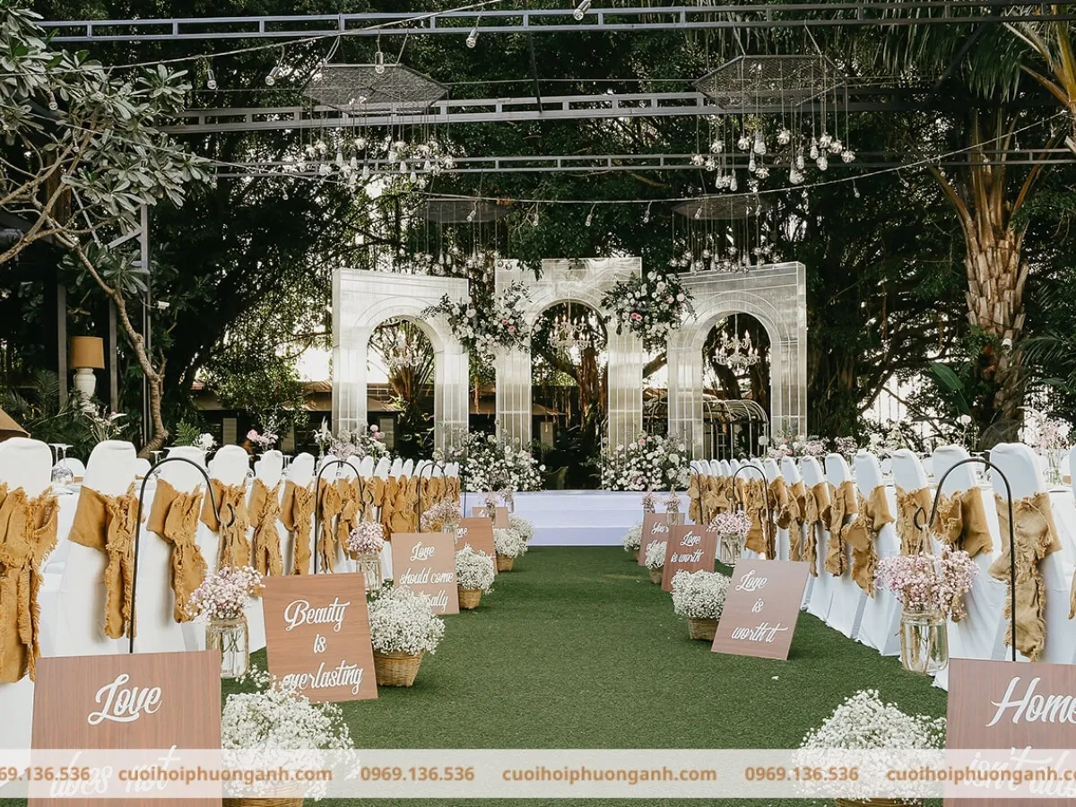 Trang trí lối đi tiệc cưới phong cách Rustic