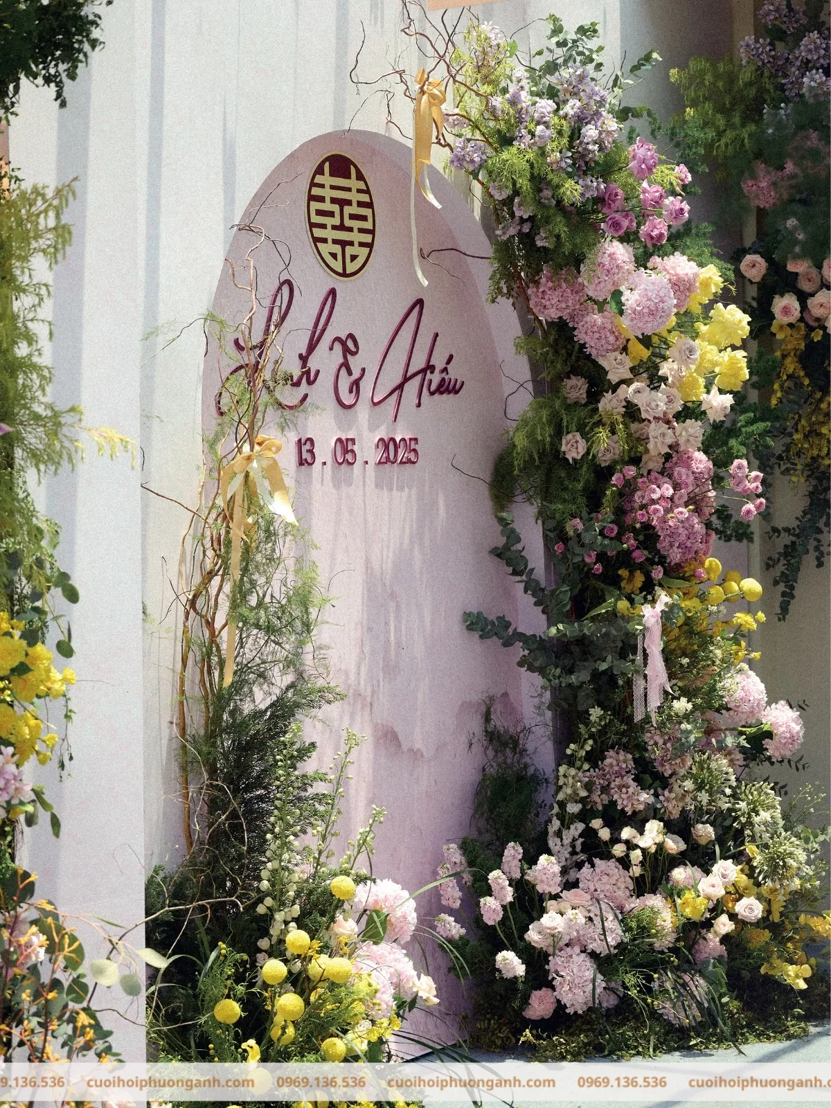 Backdrop chụp ảnh lễ vu quy Bảo Linh và Minh Hiếu 3