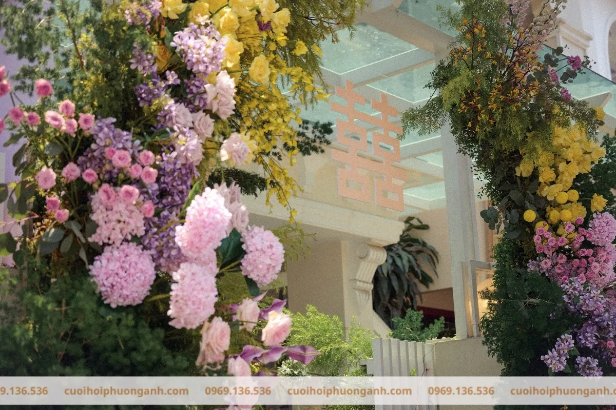 Trang trí cổng cưới cặp đôi Bảo Linh và Minh Hiếu 4