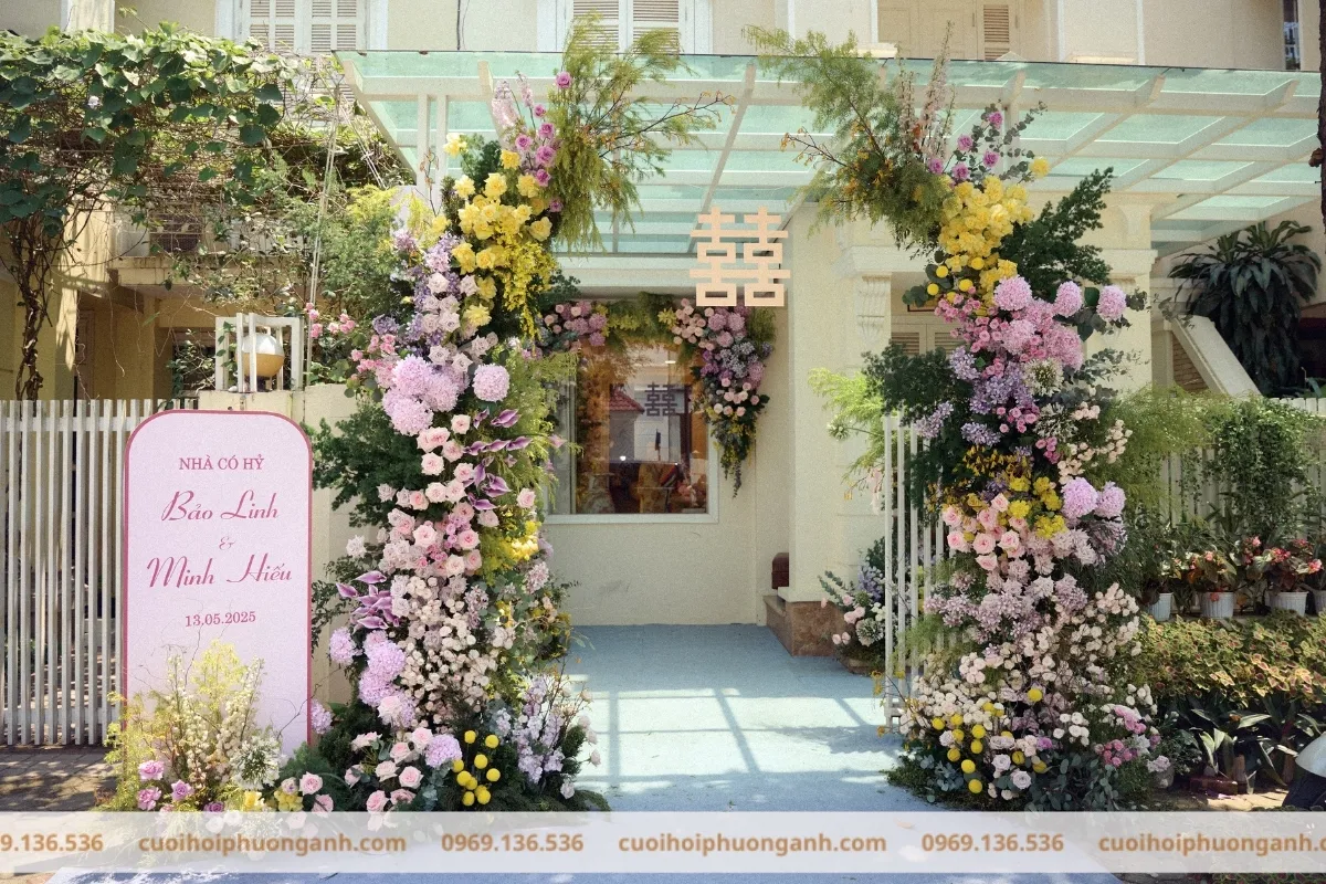 Trang trí cổng cưới cặp đôi Bảo Linh và Minh Hiếu 6
