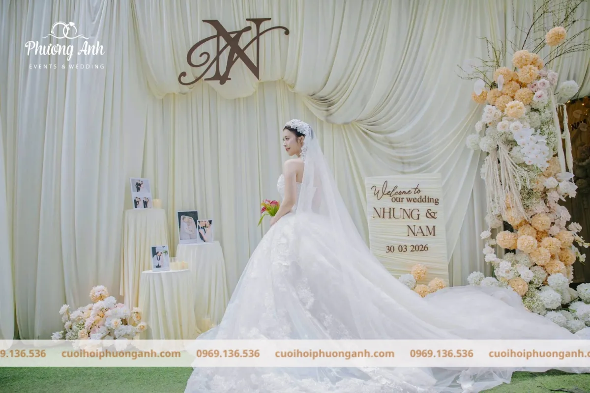 Đám cưới tông màu trắng 1