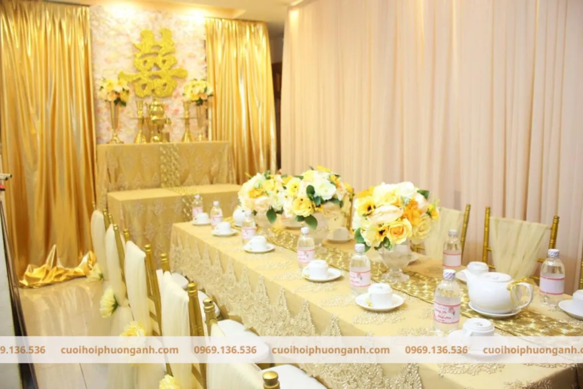 Đám cưới tông màu vàng