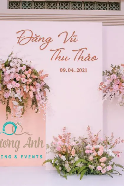 Trang trí tiệc cưới tại khách sạn Sheraton tone hồng Pastel cực xinh