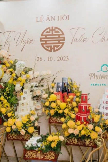 Mãn nhãn với bộ tráp ăn hỏi đẹp ngất ngây trong đám hỏi chú rể Tuấn Chung