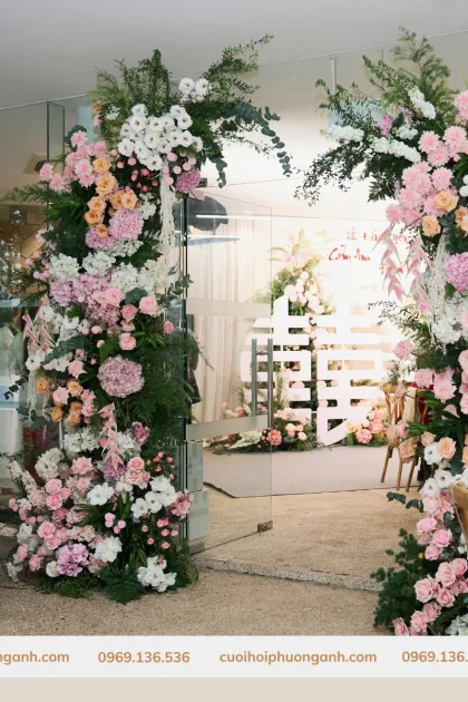 Trang trí lễ đính hôn sang trọng cặp đôi Cẩm Anh - Đoàn Vũ