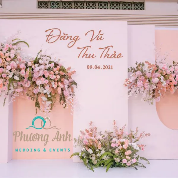Trang trí tiệc cưới tại khách sạn Sheraton tone hồng Pastel cực xinh Trang trí tiệc cưới tại khách sạn Sheraton tone hồng Pastel cực xinh